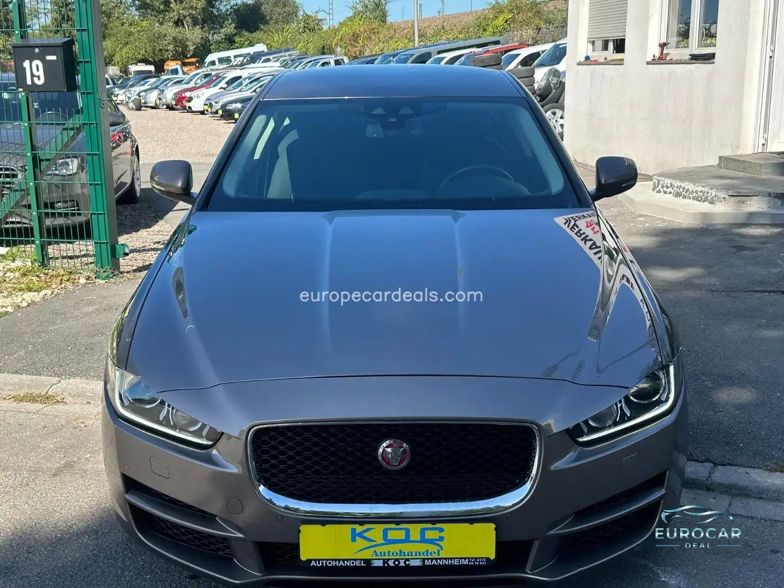 Jaguar XE