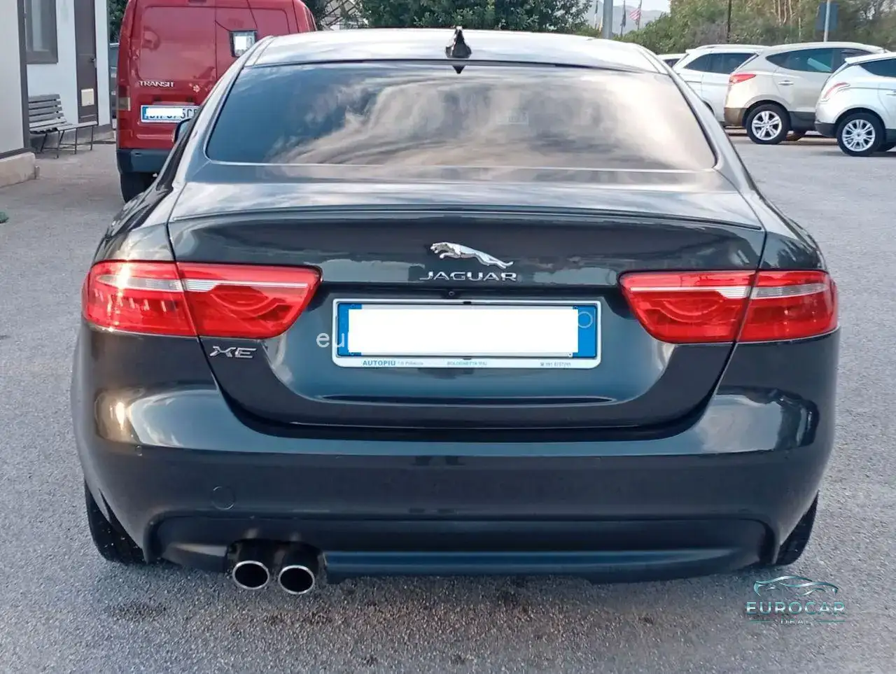 Jaguar XE