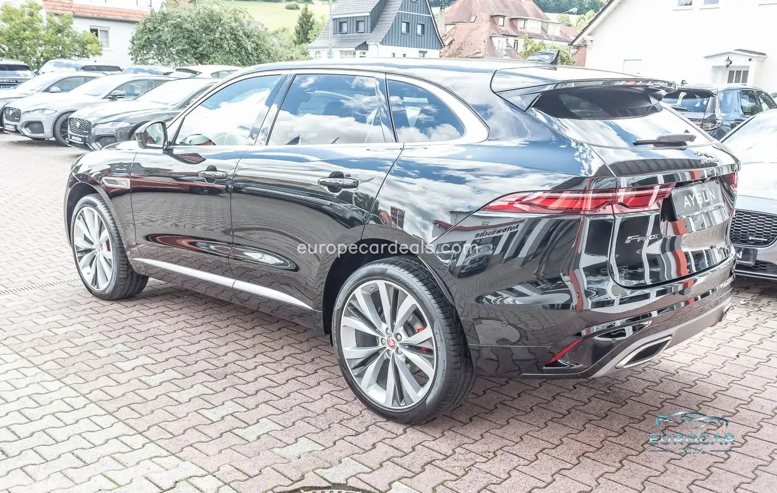 Jaguar F-Pace