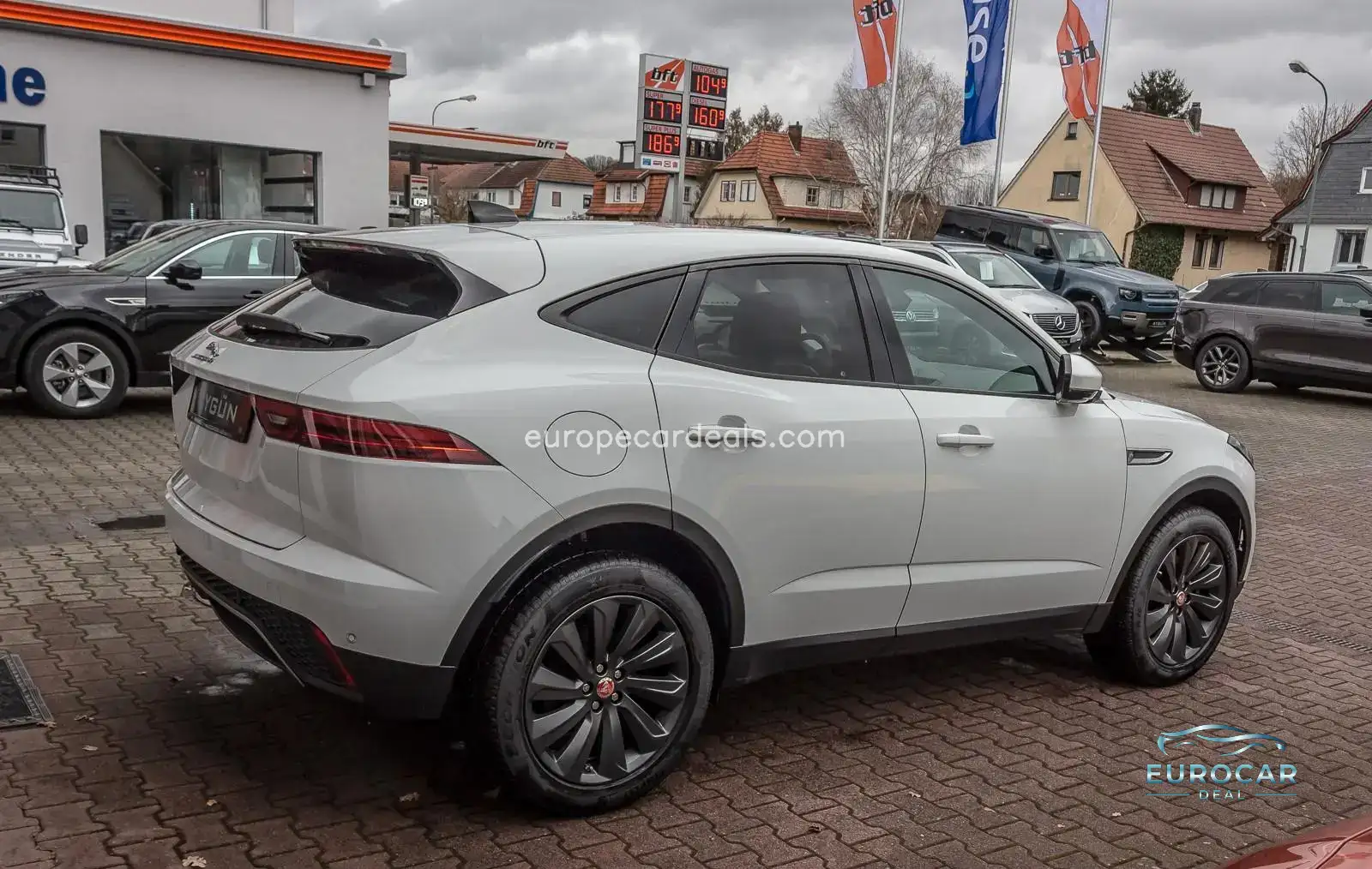 Jaguar E-Pace