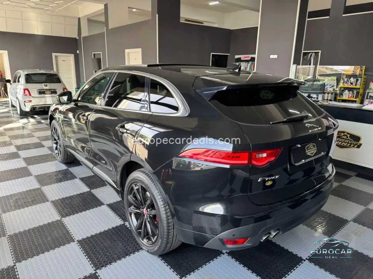 Jaguar F-Pace
