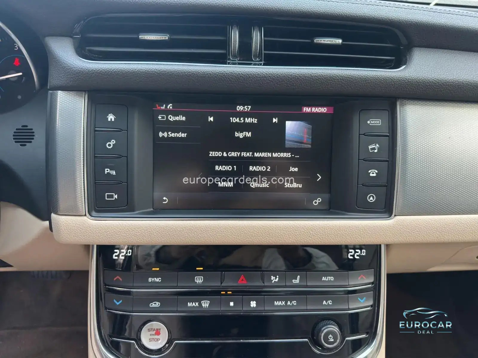Jaguar XF