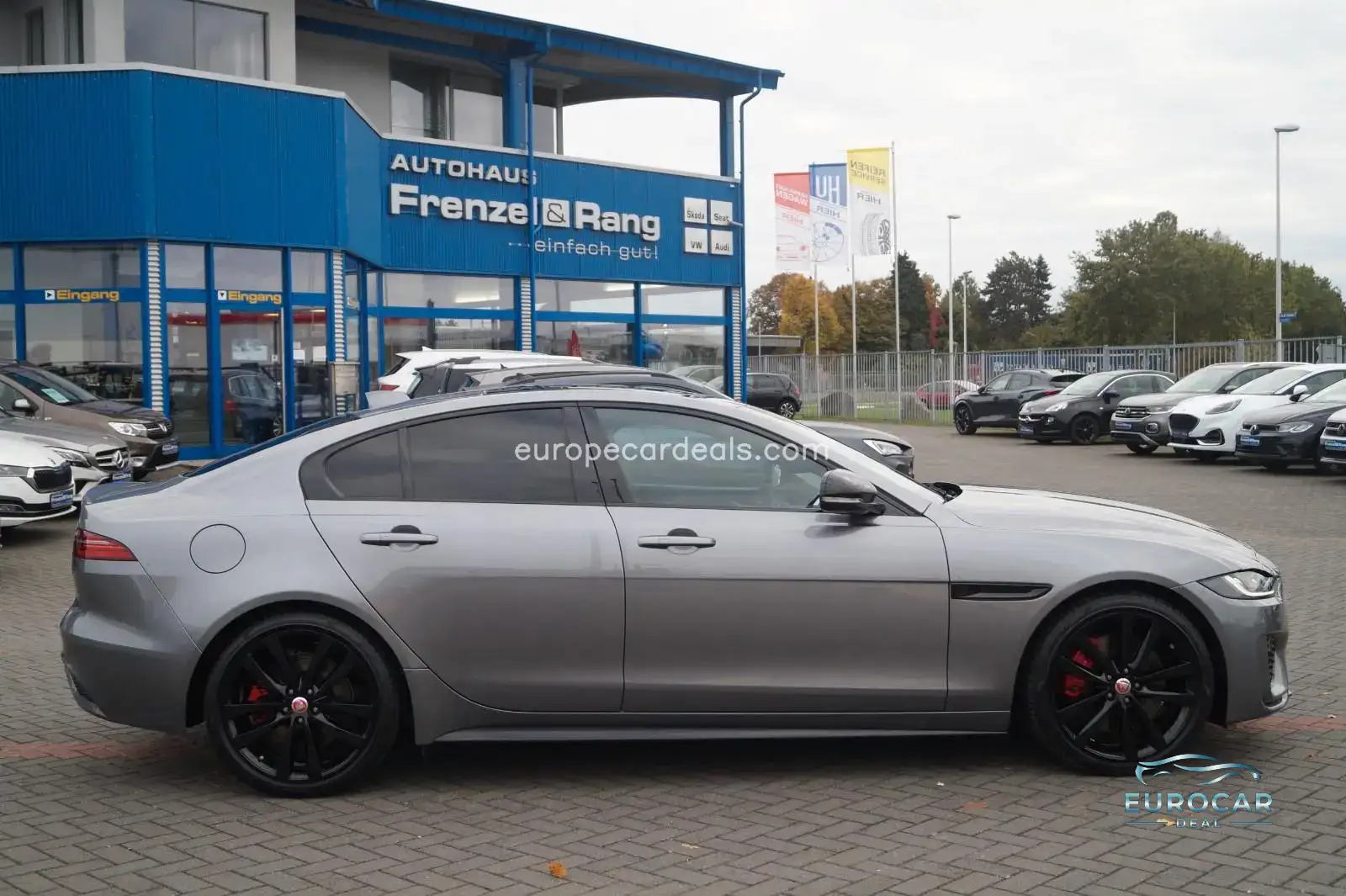 Jaguar XE