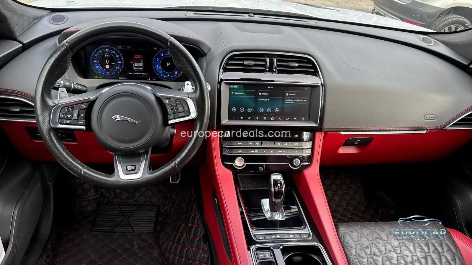 Jaguar F-Pace