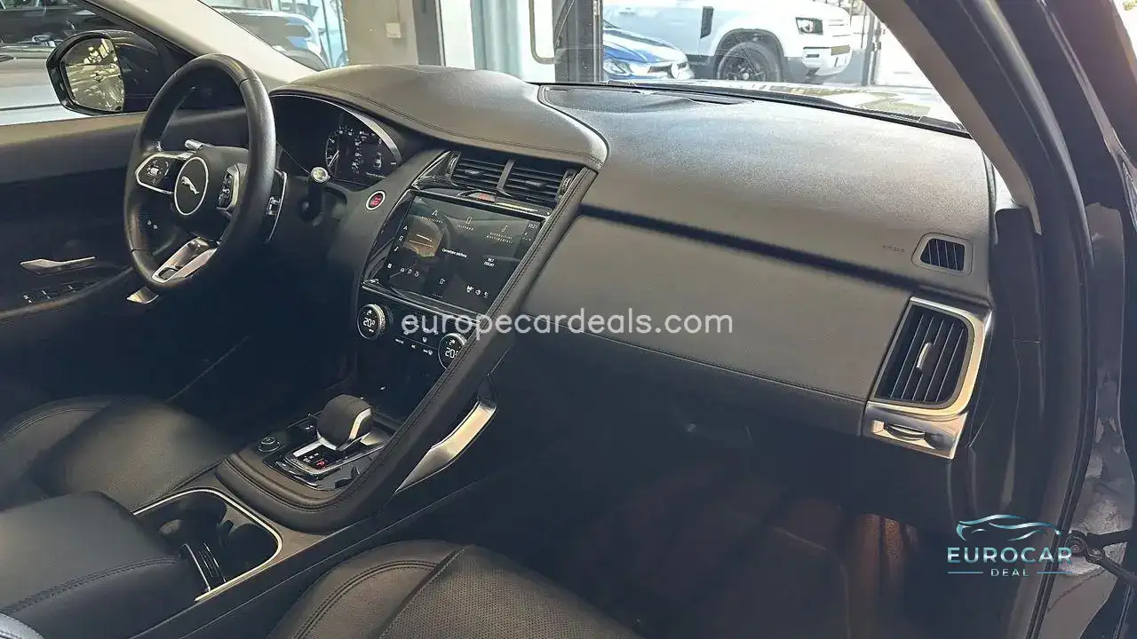 Jaguar E-Pace