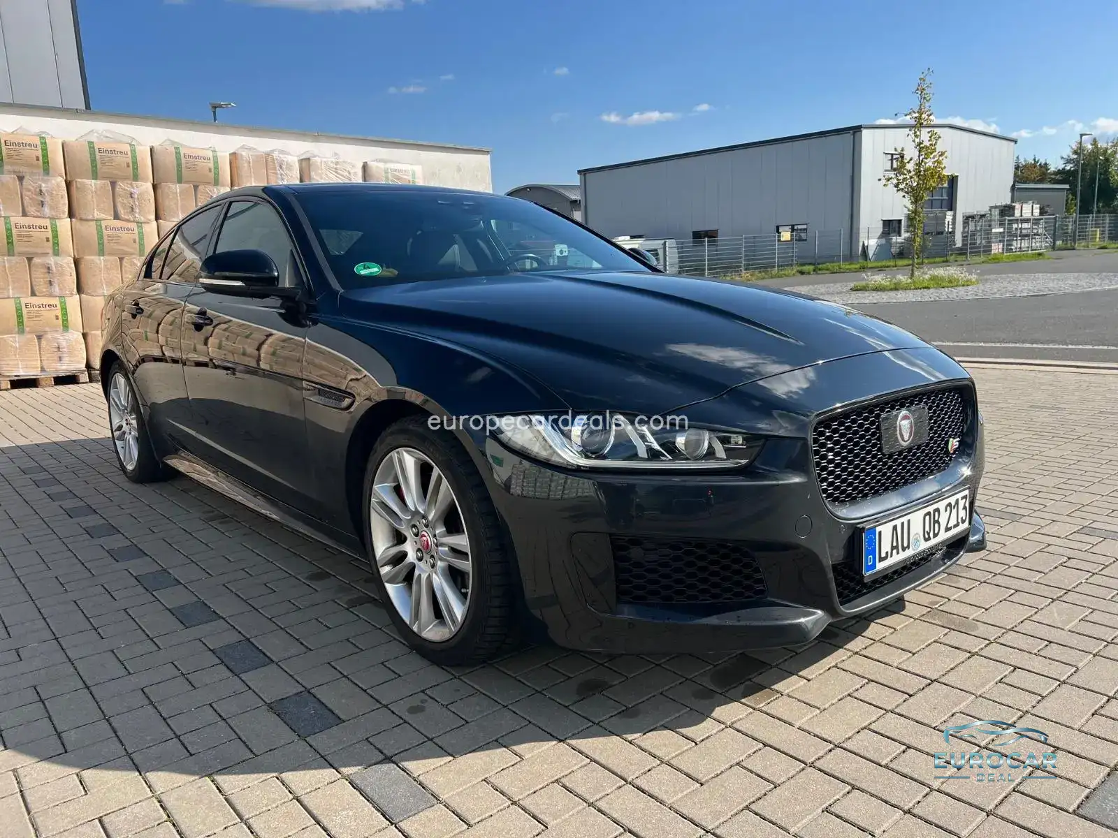Jaguar XE