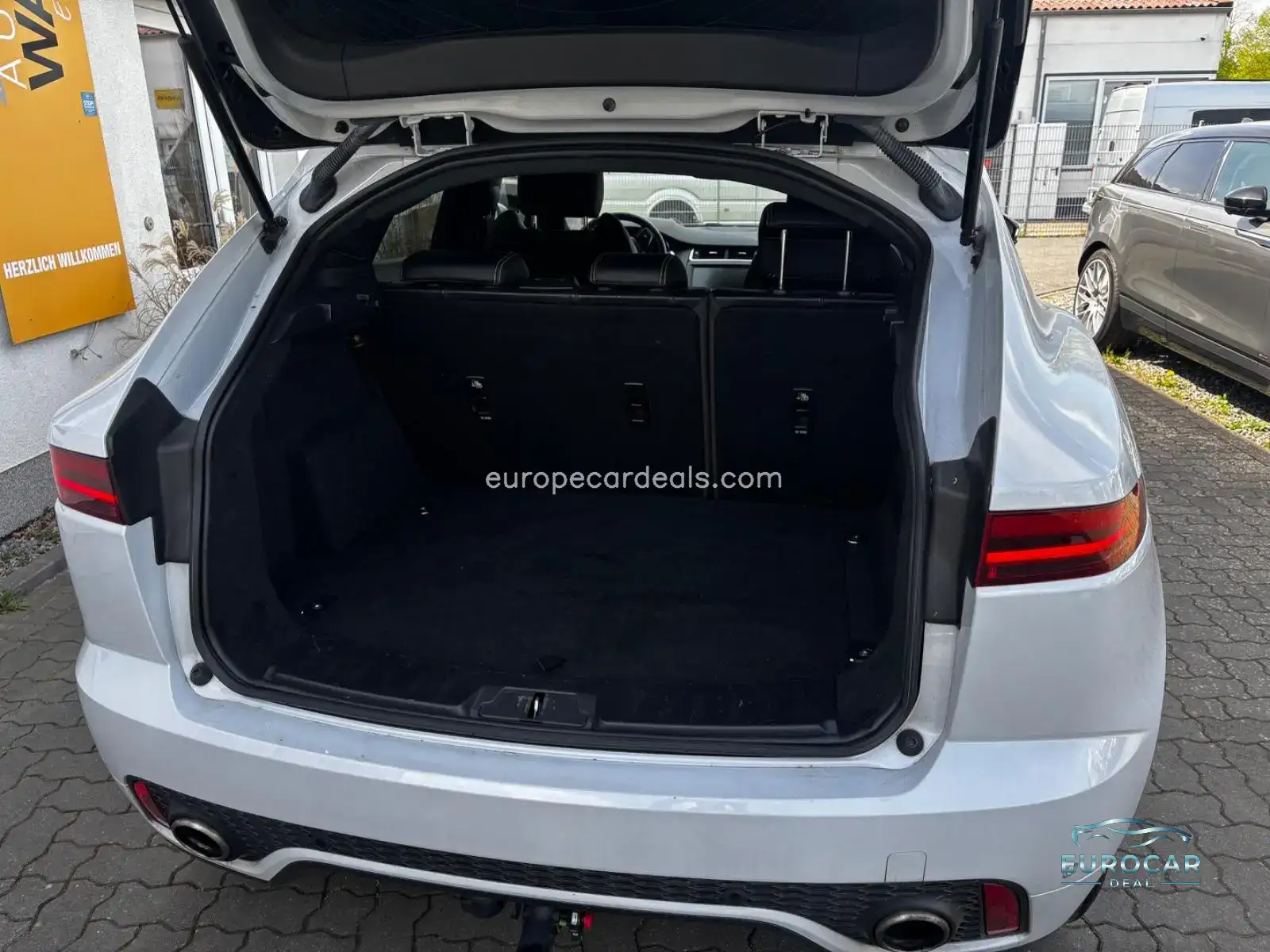 Jaguar E-Pace
