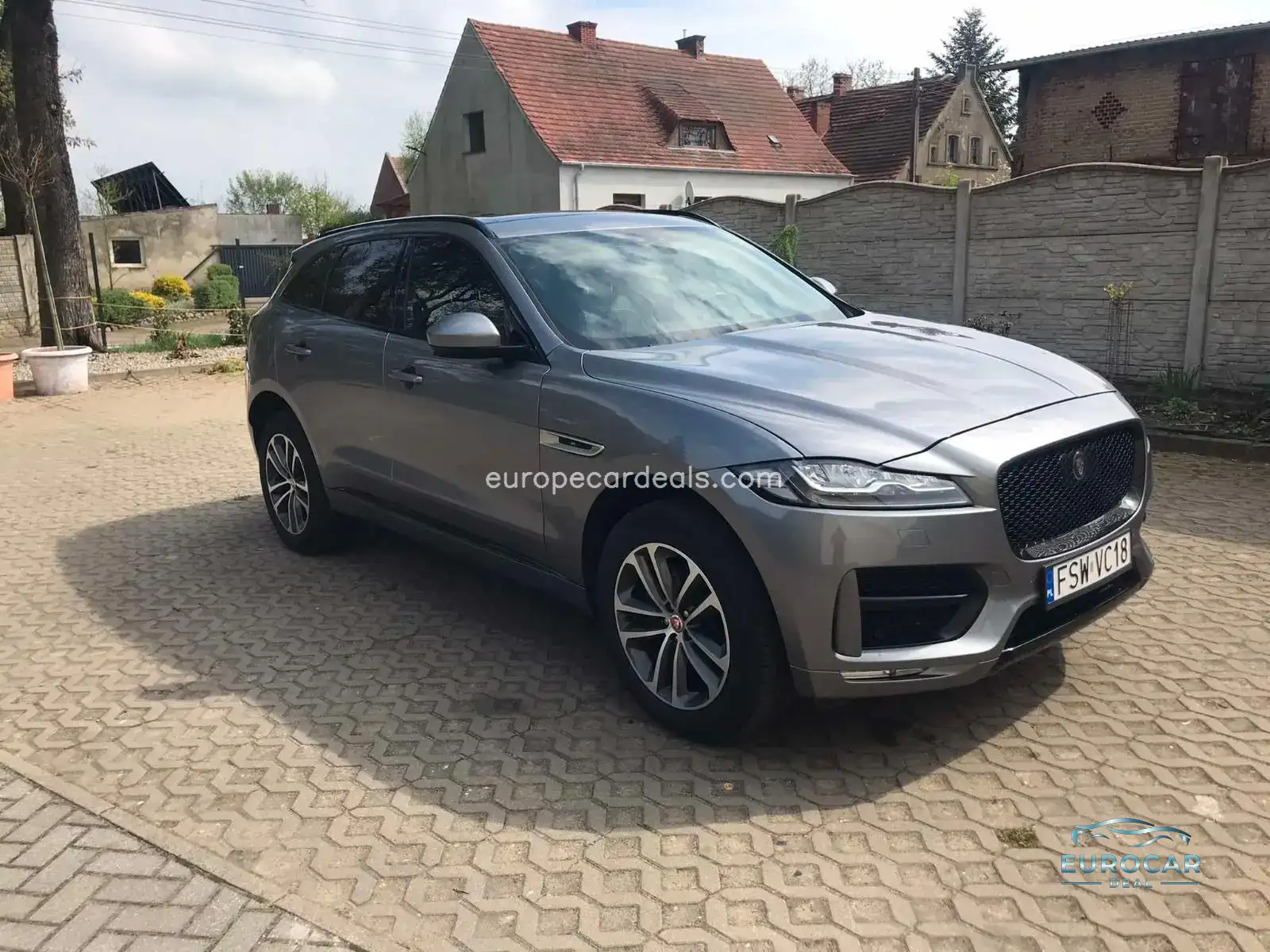 Jaguar F-Pace