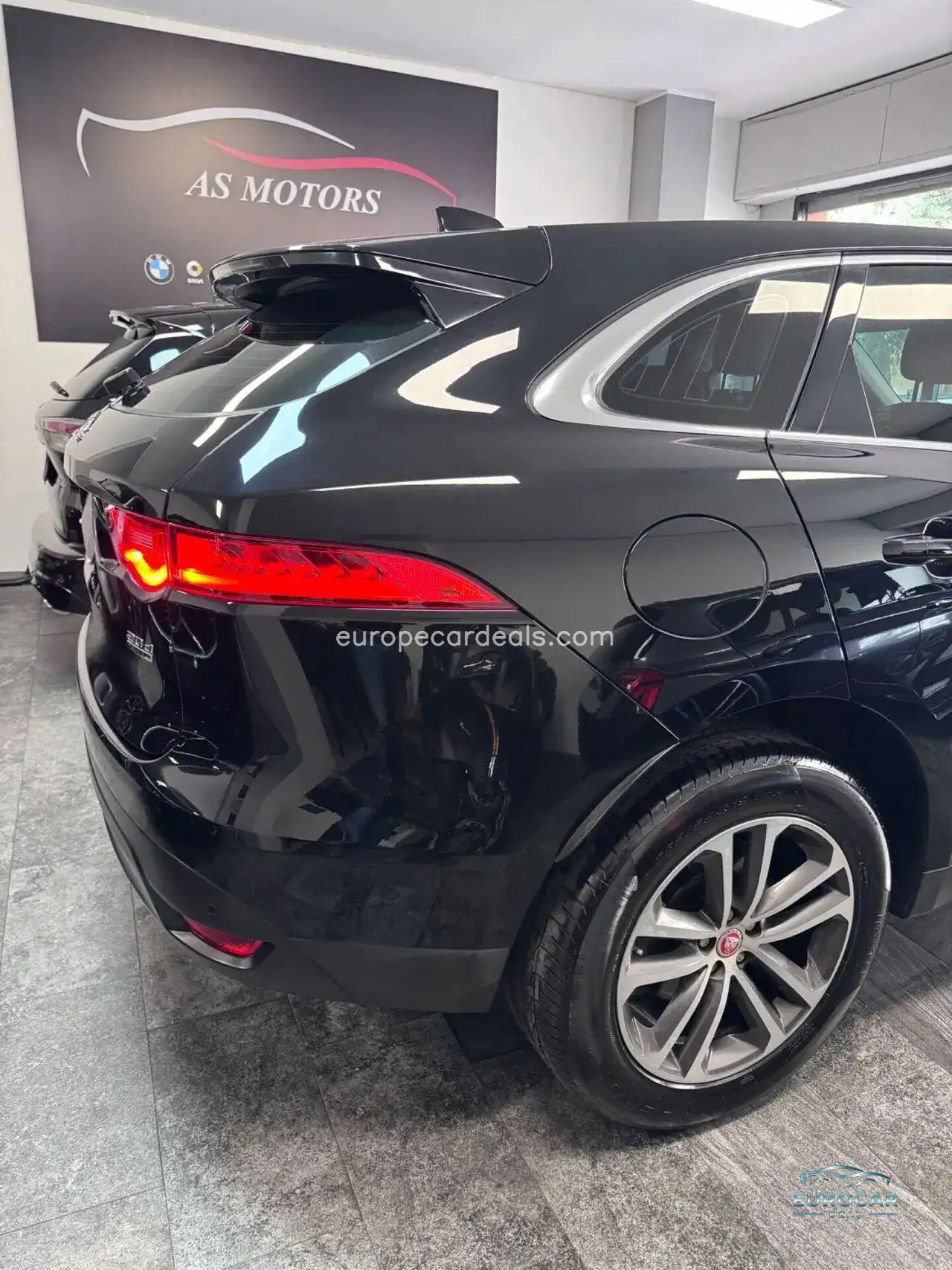 Jaguar F-Pace