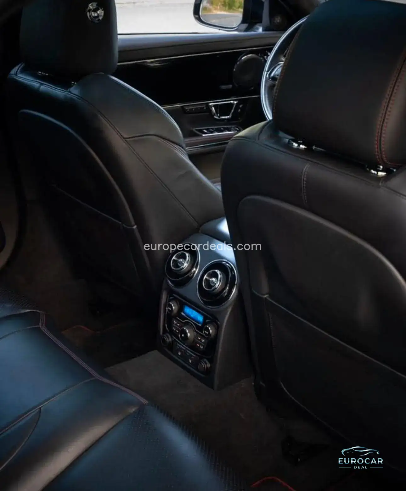 Jaguar XJR