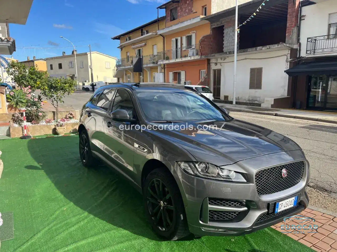 Jaguar F-Pace