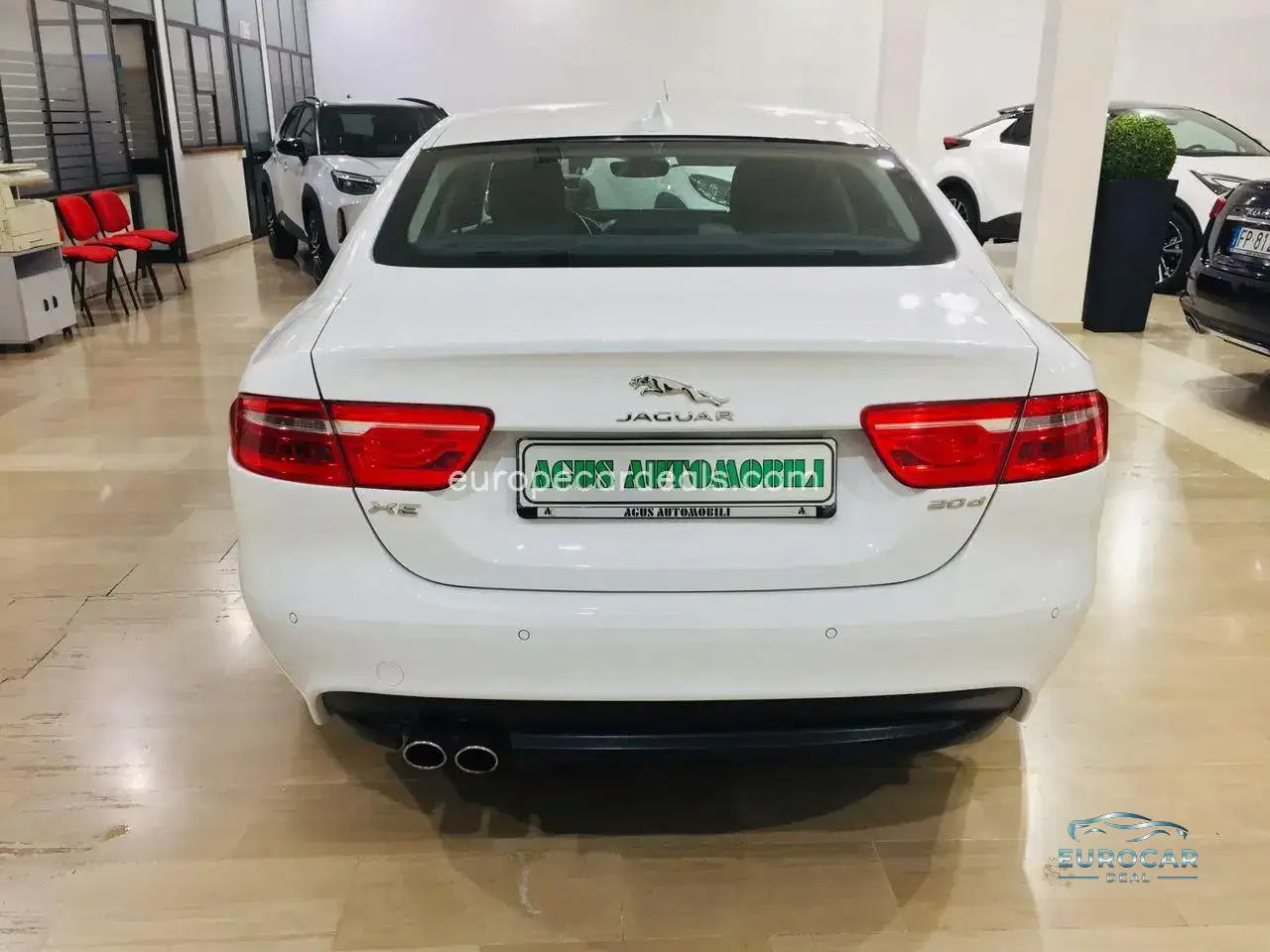 Jaguar XE