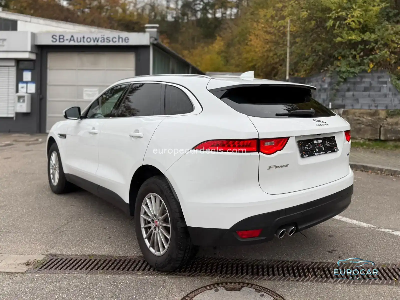 Jaguar F-Pace
