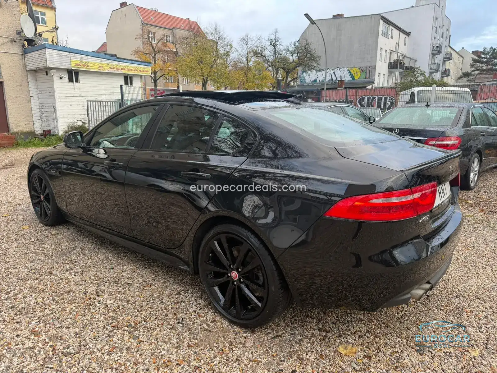 Jaguar XE