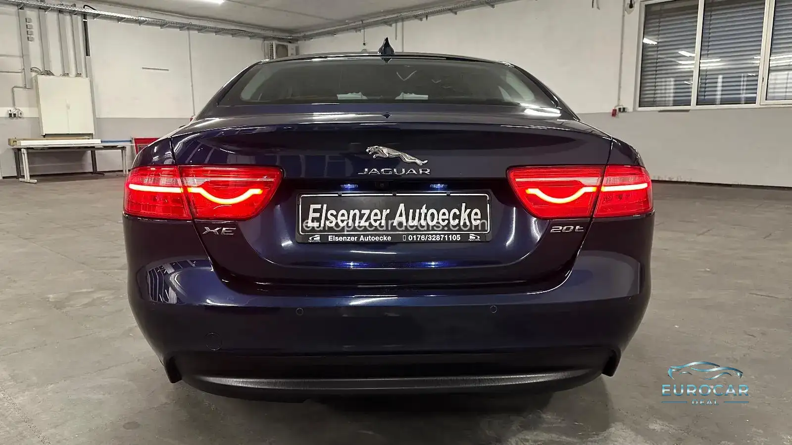 Jaguar XE