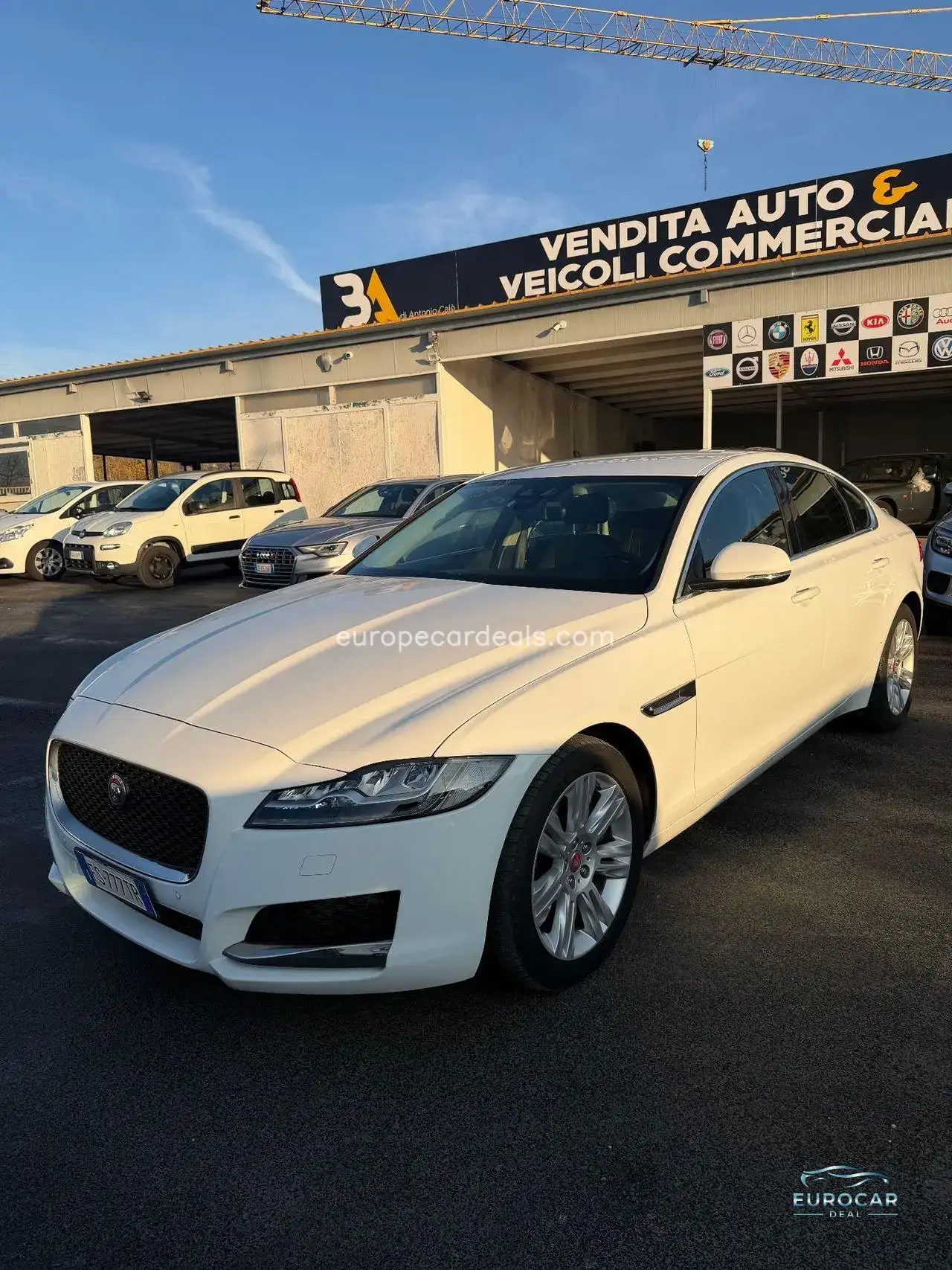 Jaguar XF