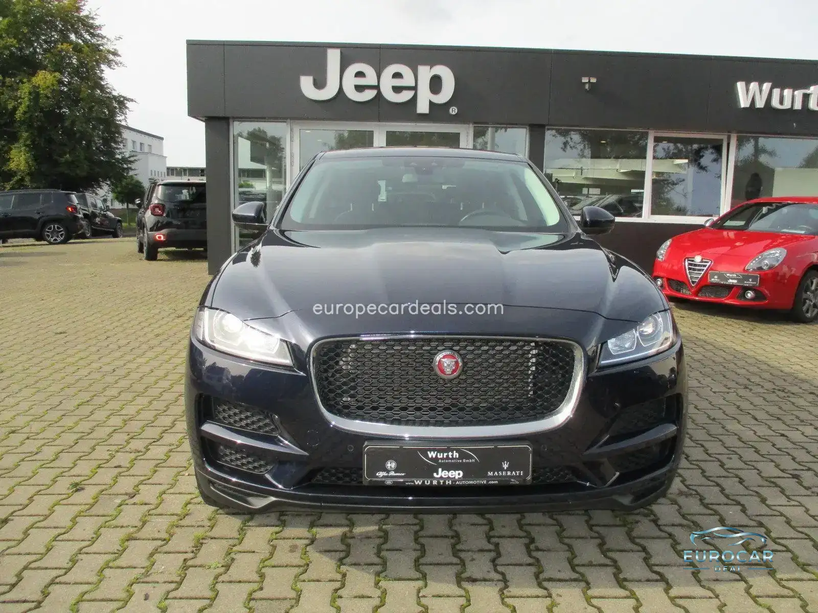 Jaguar F-Pace