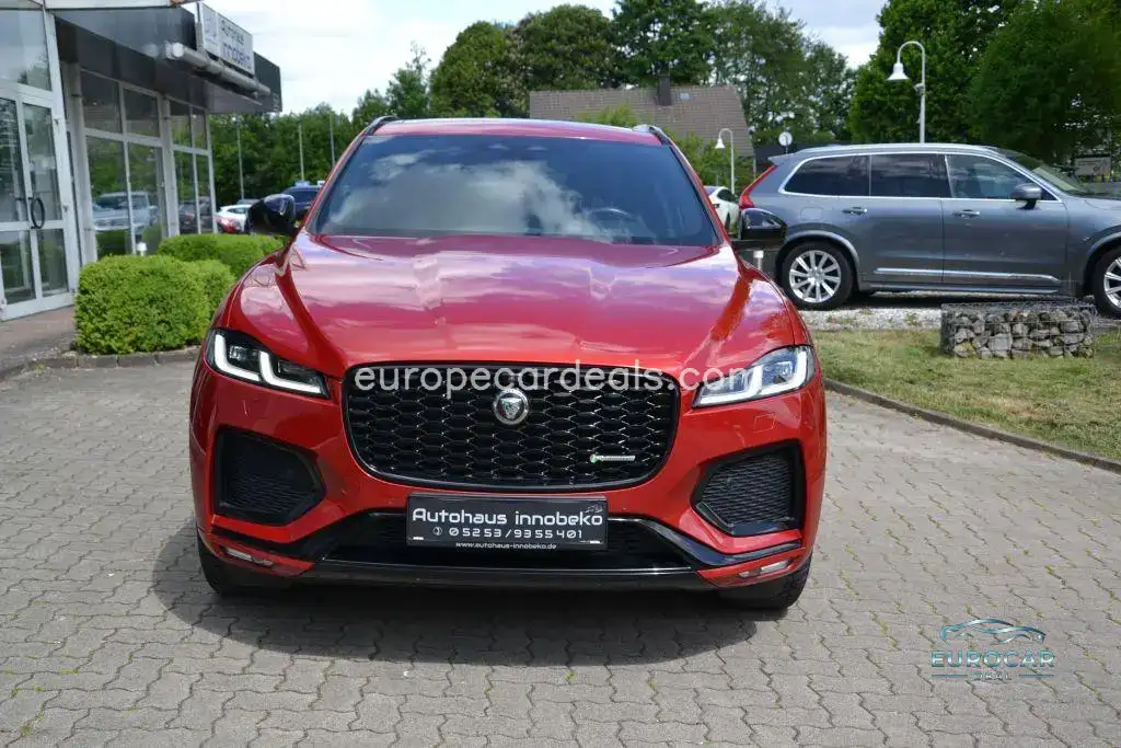 Jaguar F-Pace