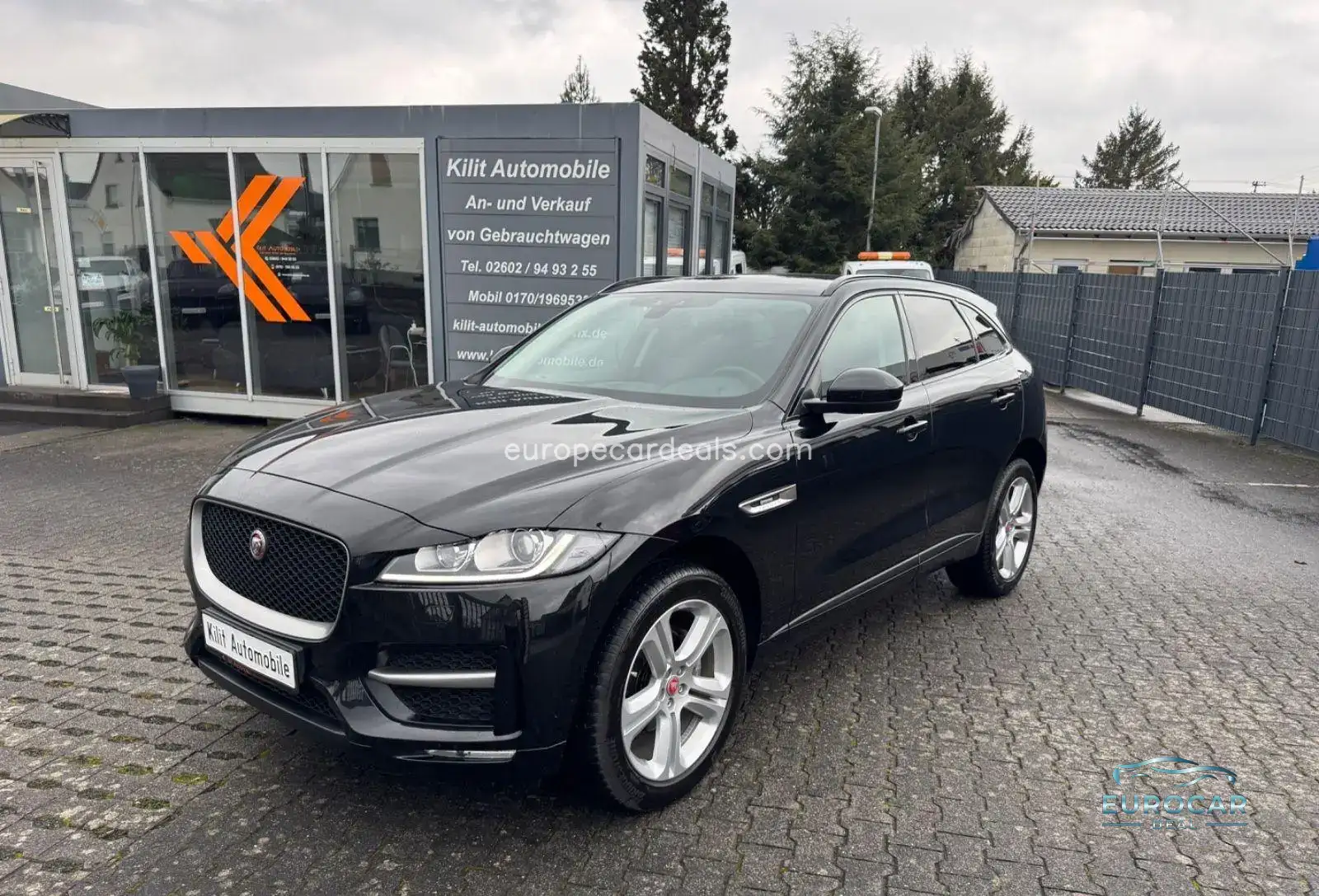 Jaguar F-Pace