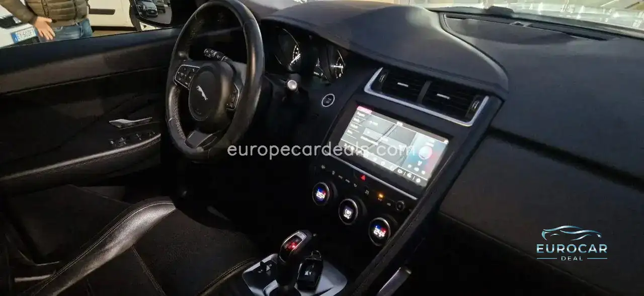 Jaguar E-Pace