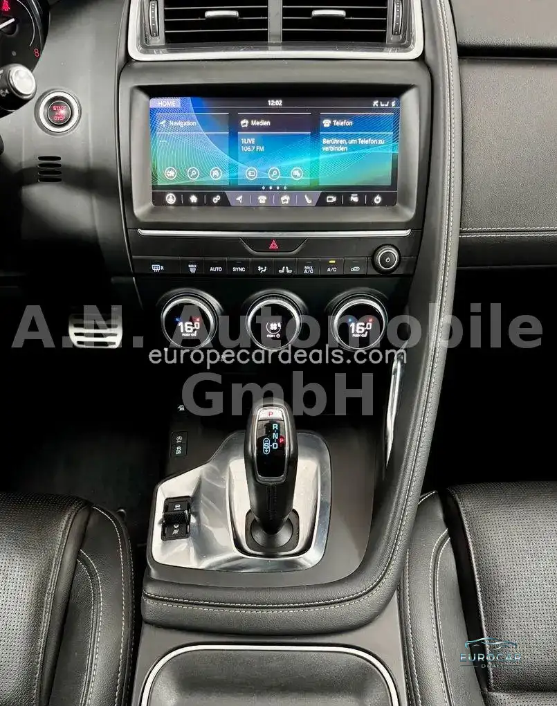Jaguar E-Pace