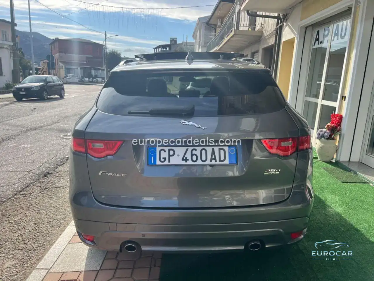 Jaguar F-Pace