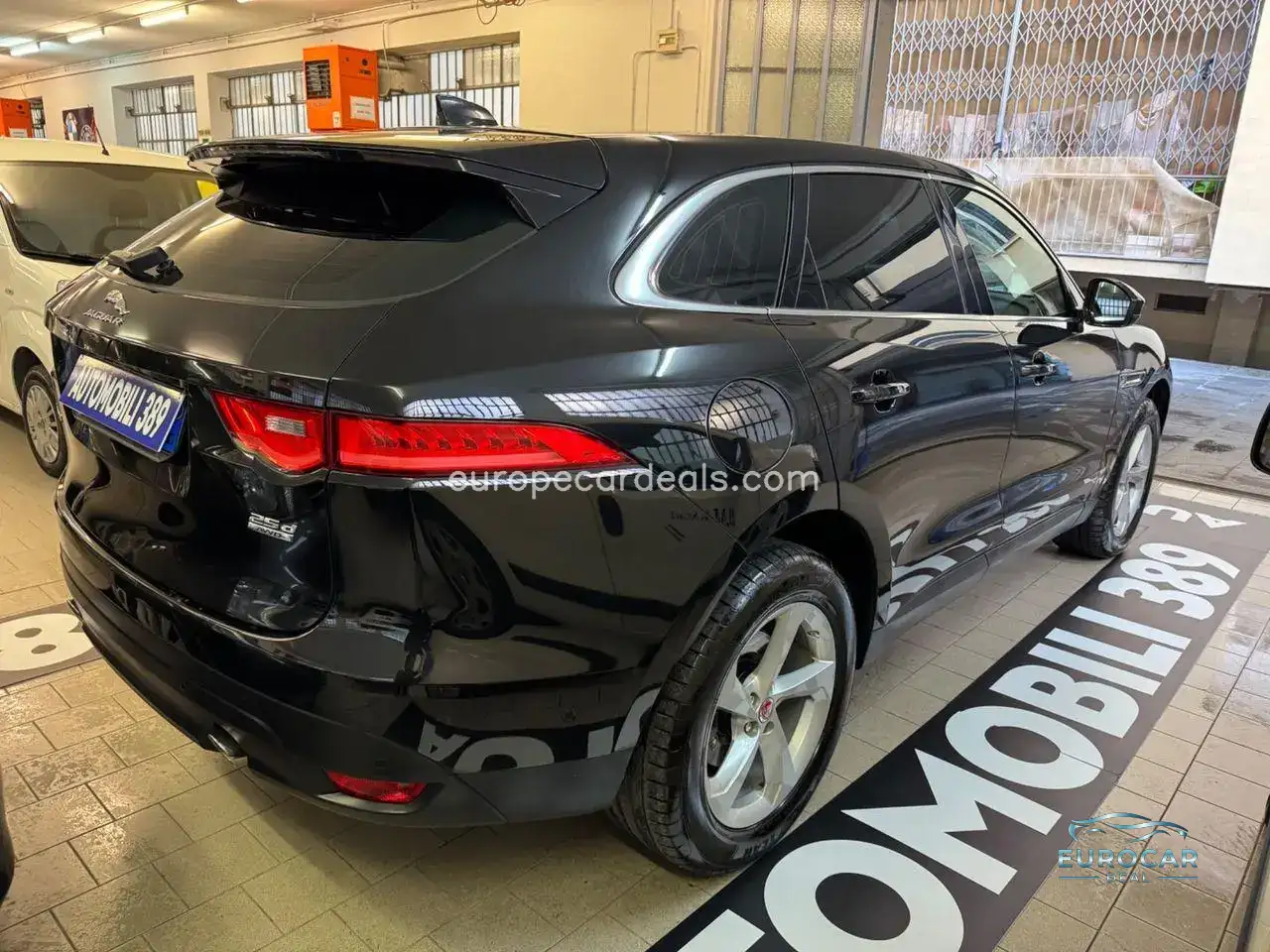 Jaguar F-Pace