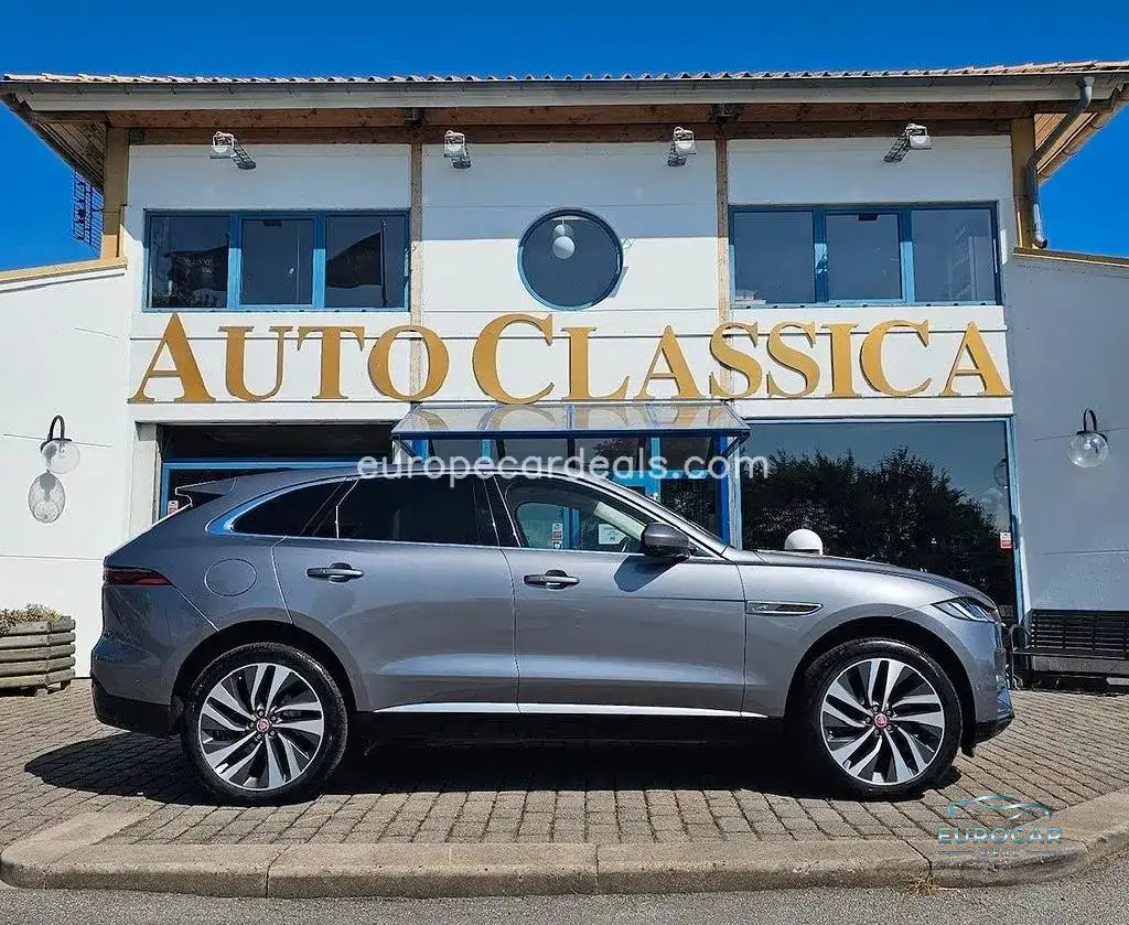 Jaguar F-Pace