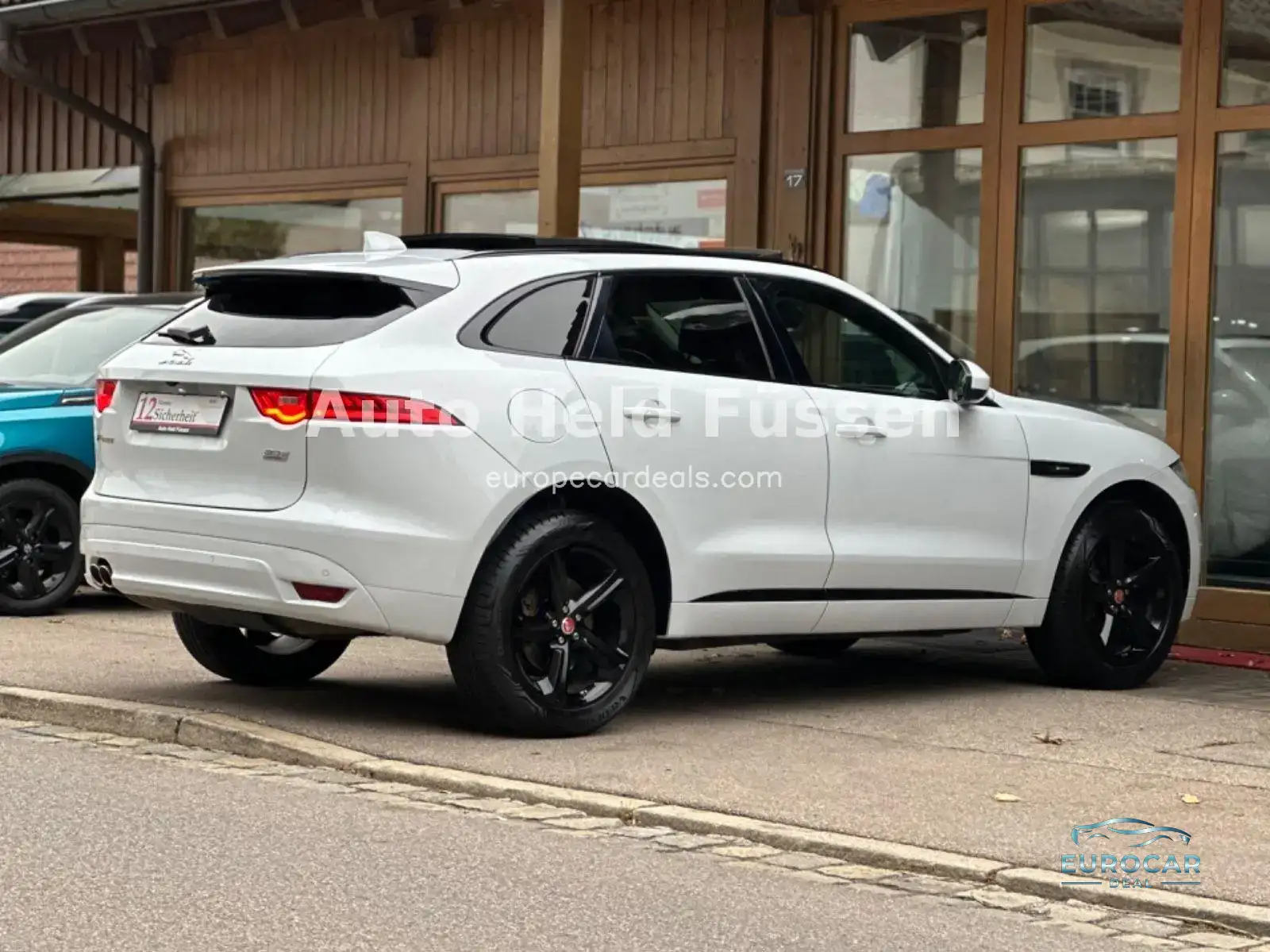 Jaguar F-Pace