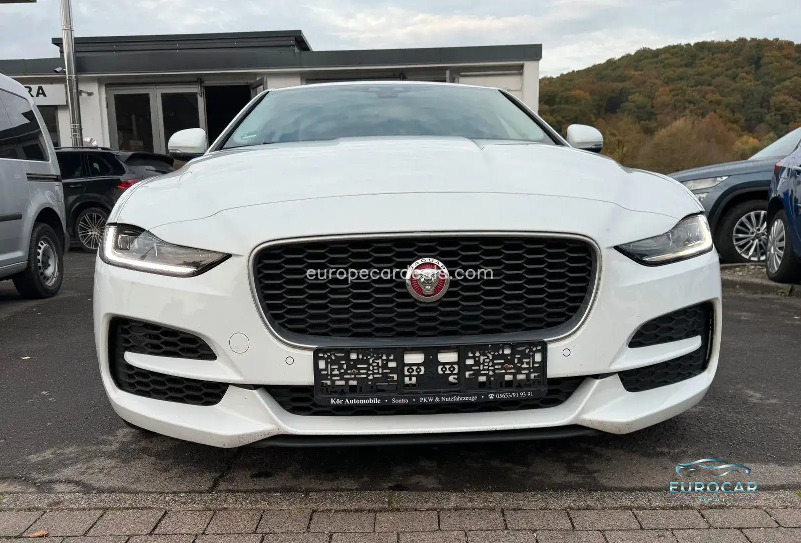 Jaguar XE