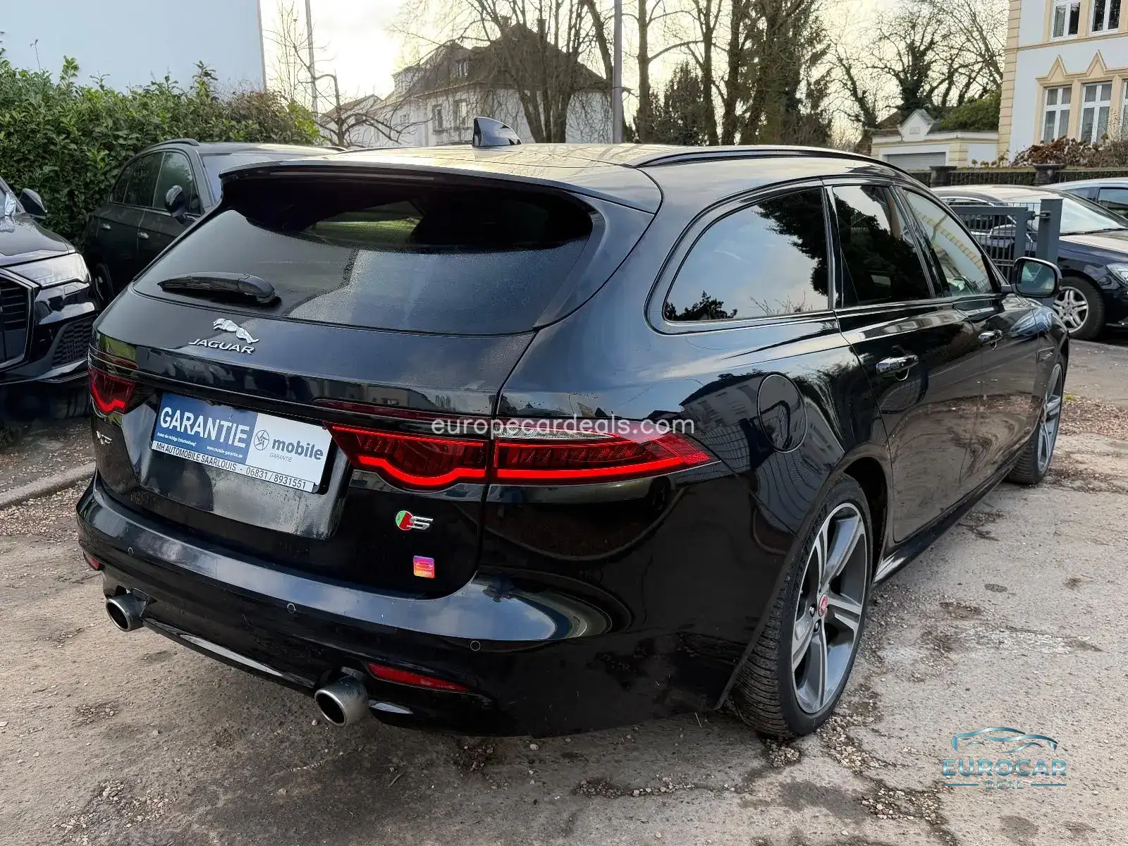 Jaguar XF