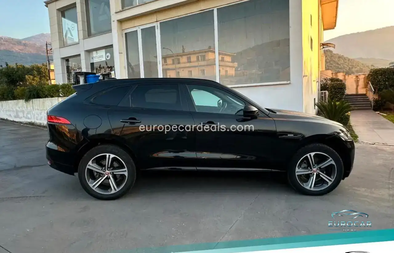 Jaguar F-Pace