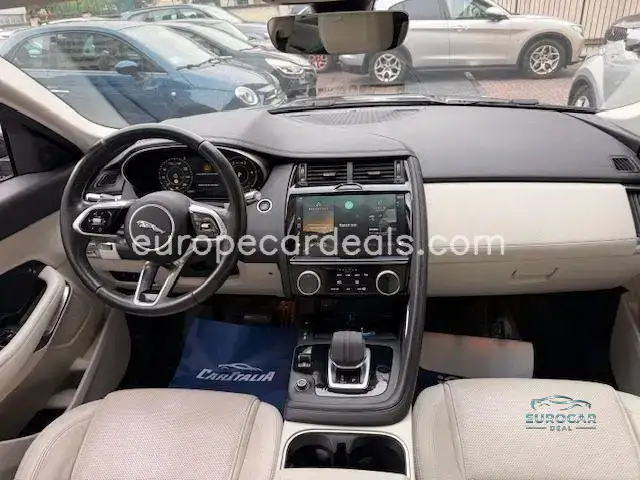 Jaguar E-Pace