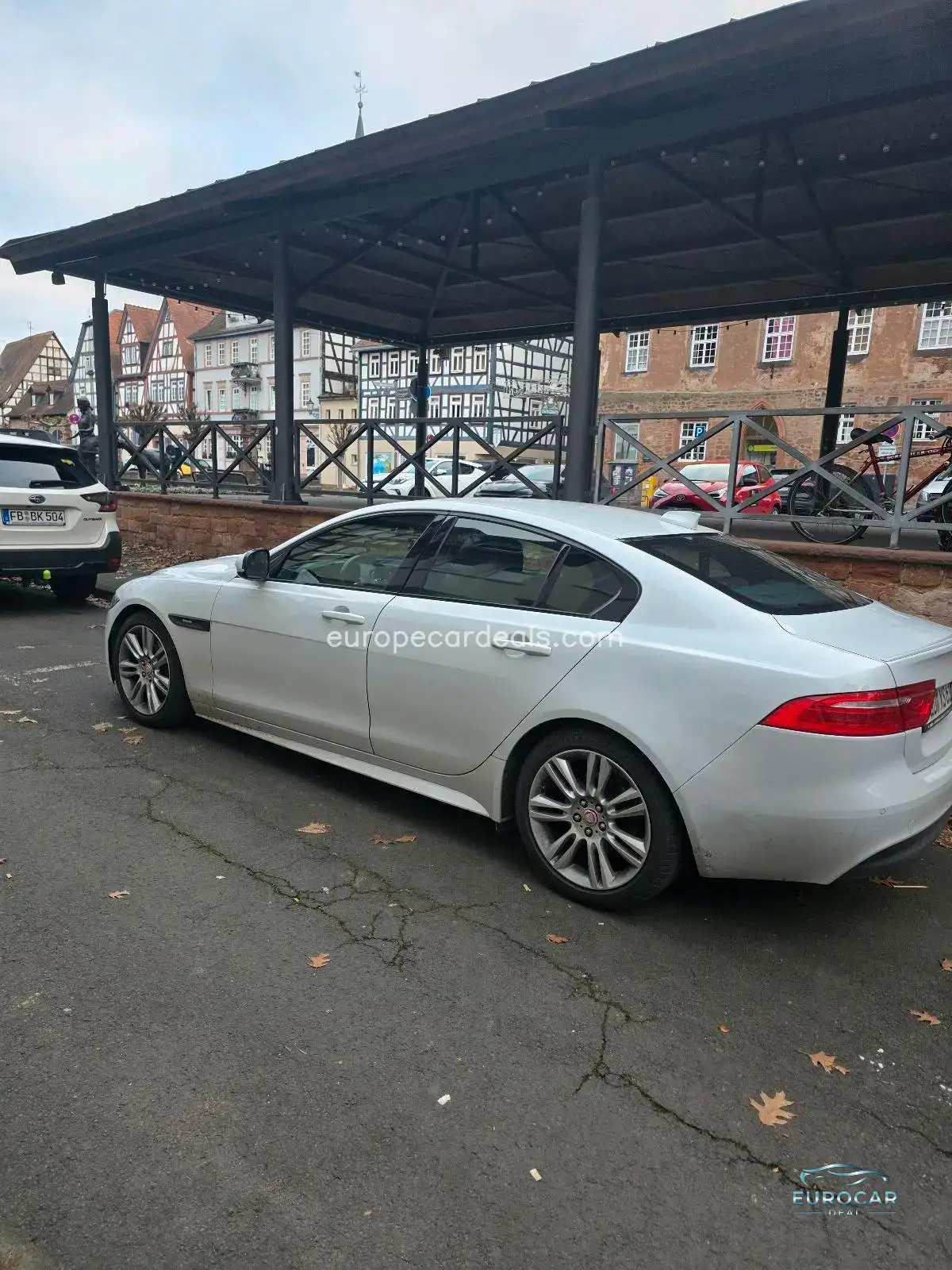 Jaguar XE