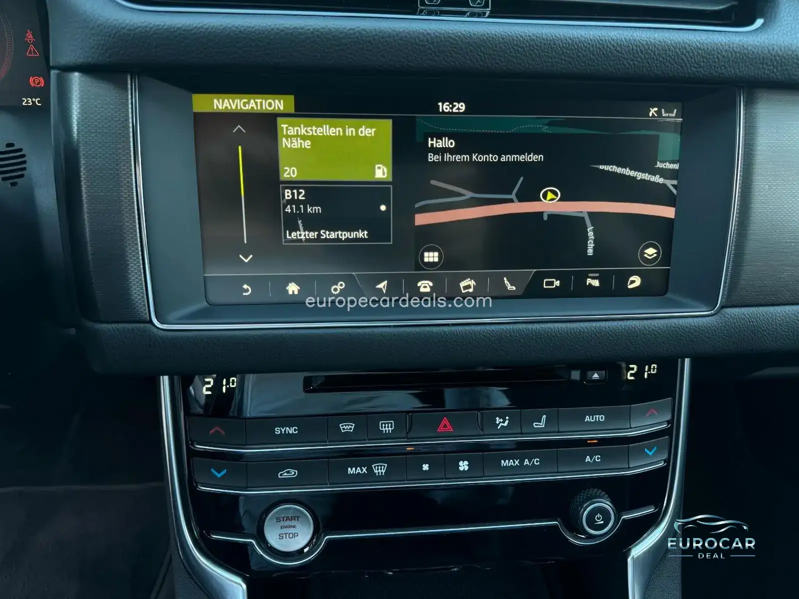 Jaguar XF