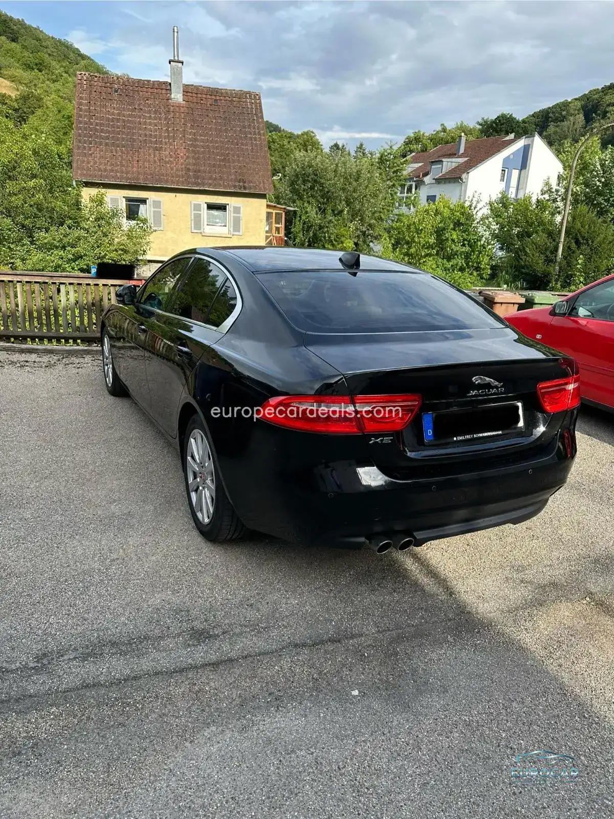 Jaguar XE