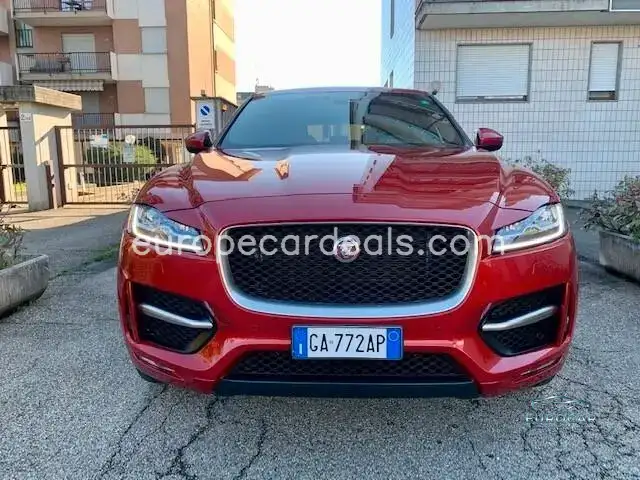 Jaguar F-Pace