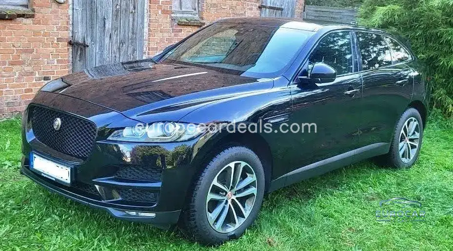 Jaguar F-Pace