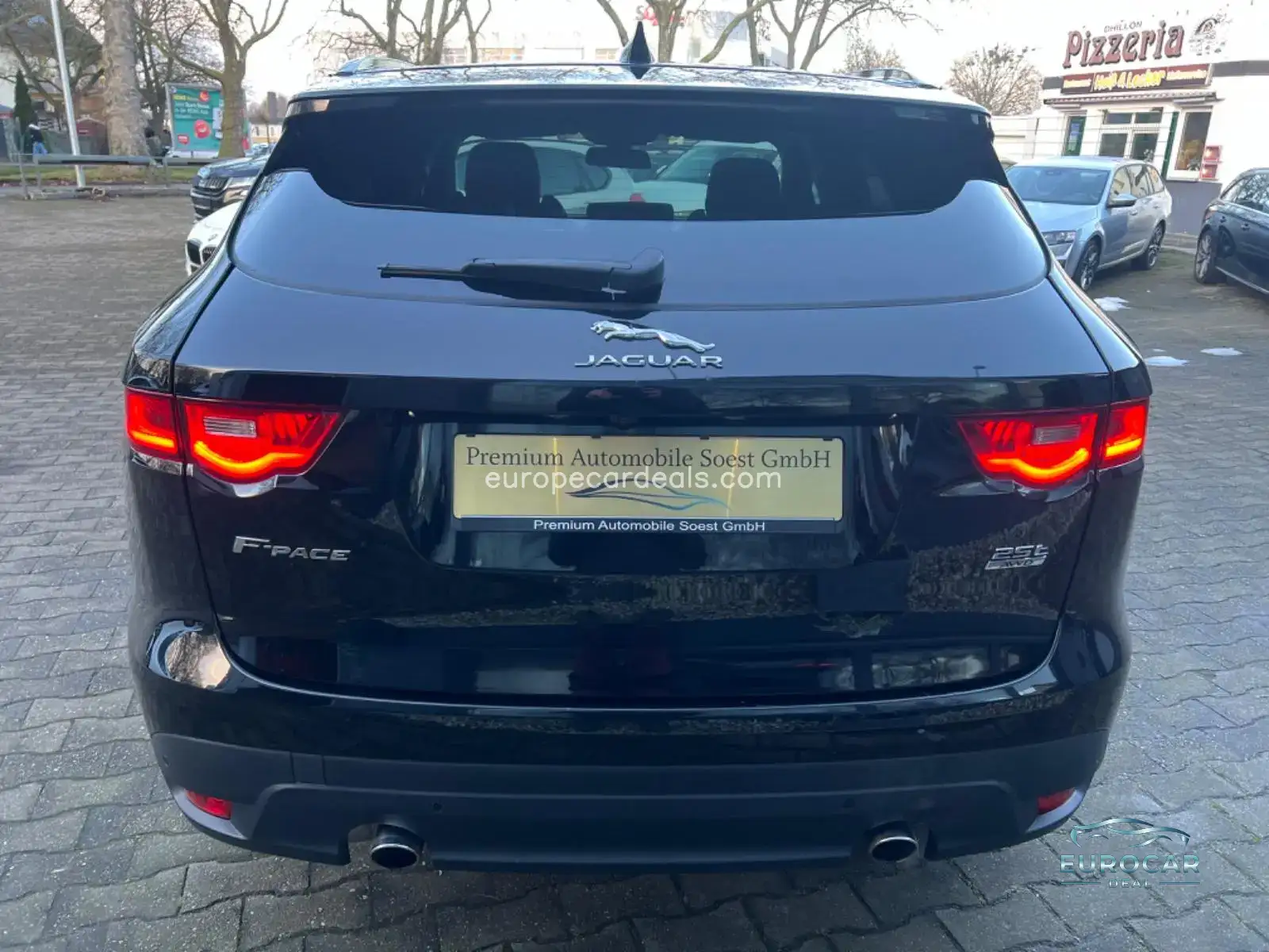 Jaguar F-Pace