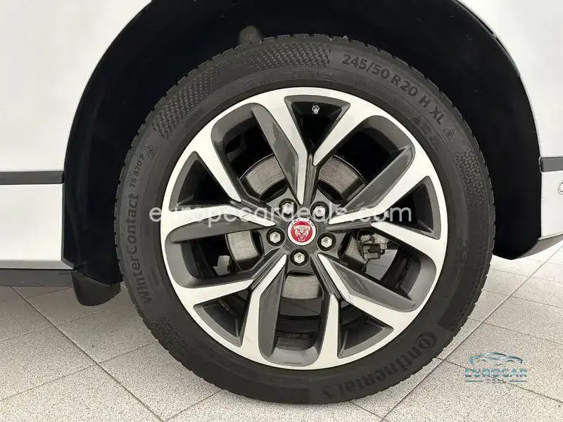 Jaguar I-Pace