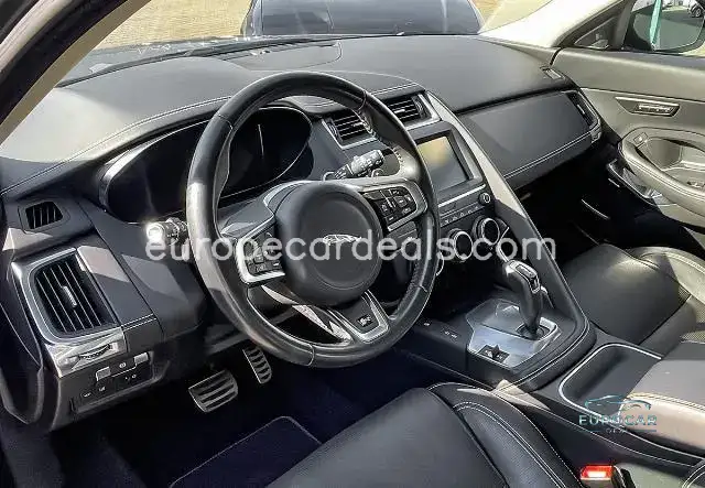 Jaguar E-Pace