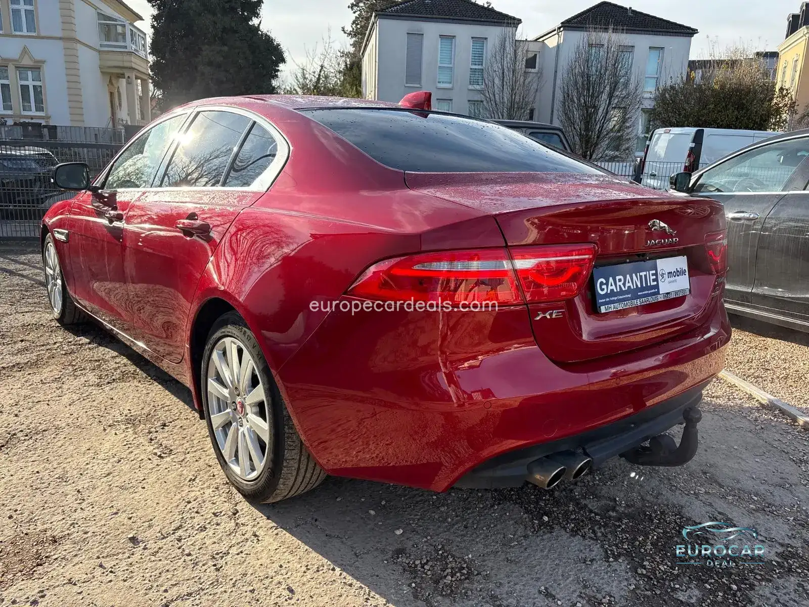 Jaguar XE