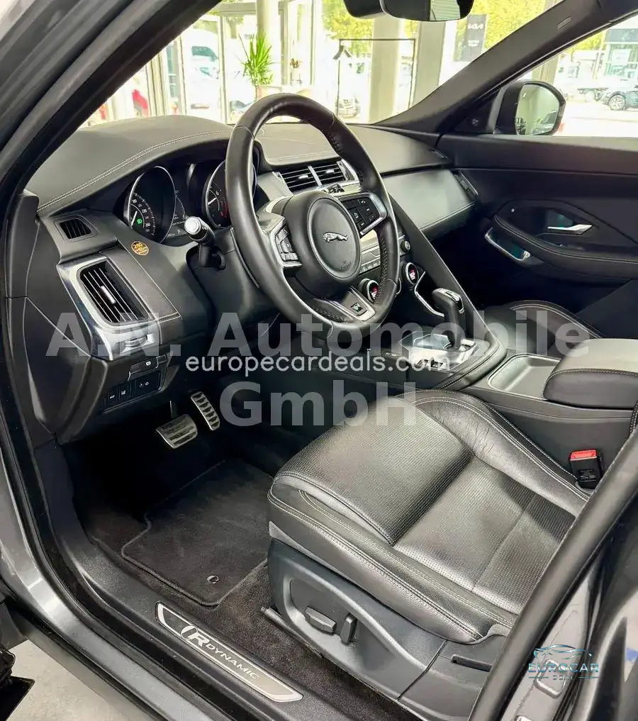 Jaguar E-Pace