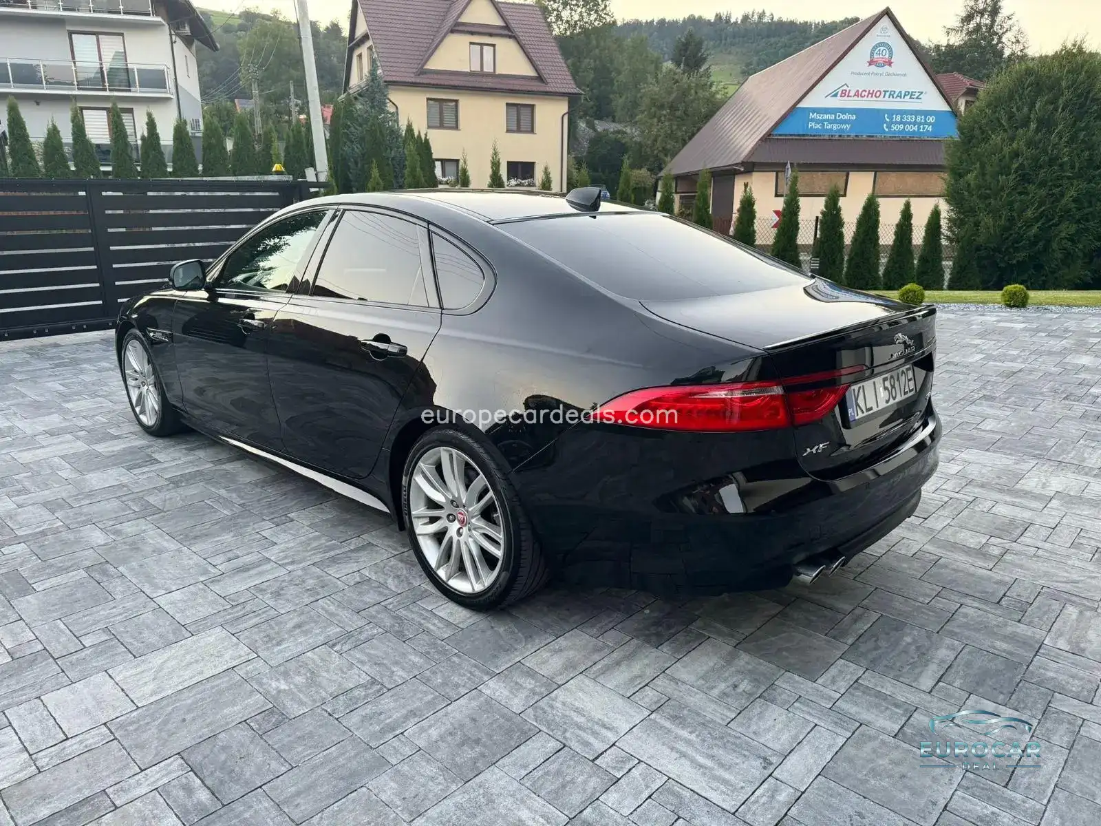 Jaguar XF
