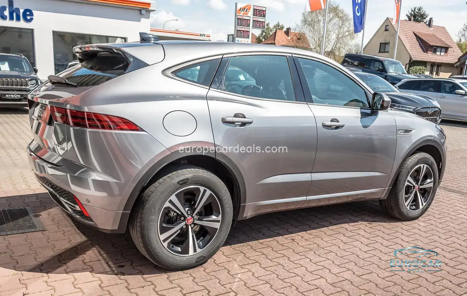 Jaguar E-Pace