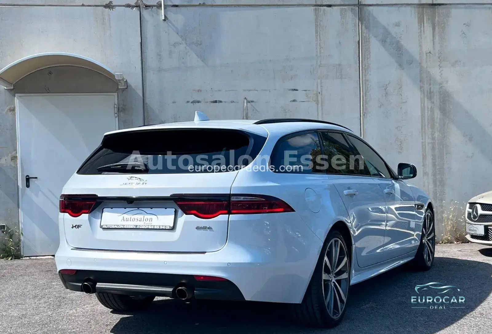 Jaguar XF