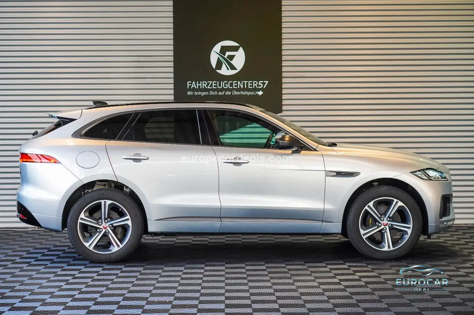 Jaguar F-Pace