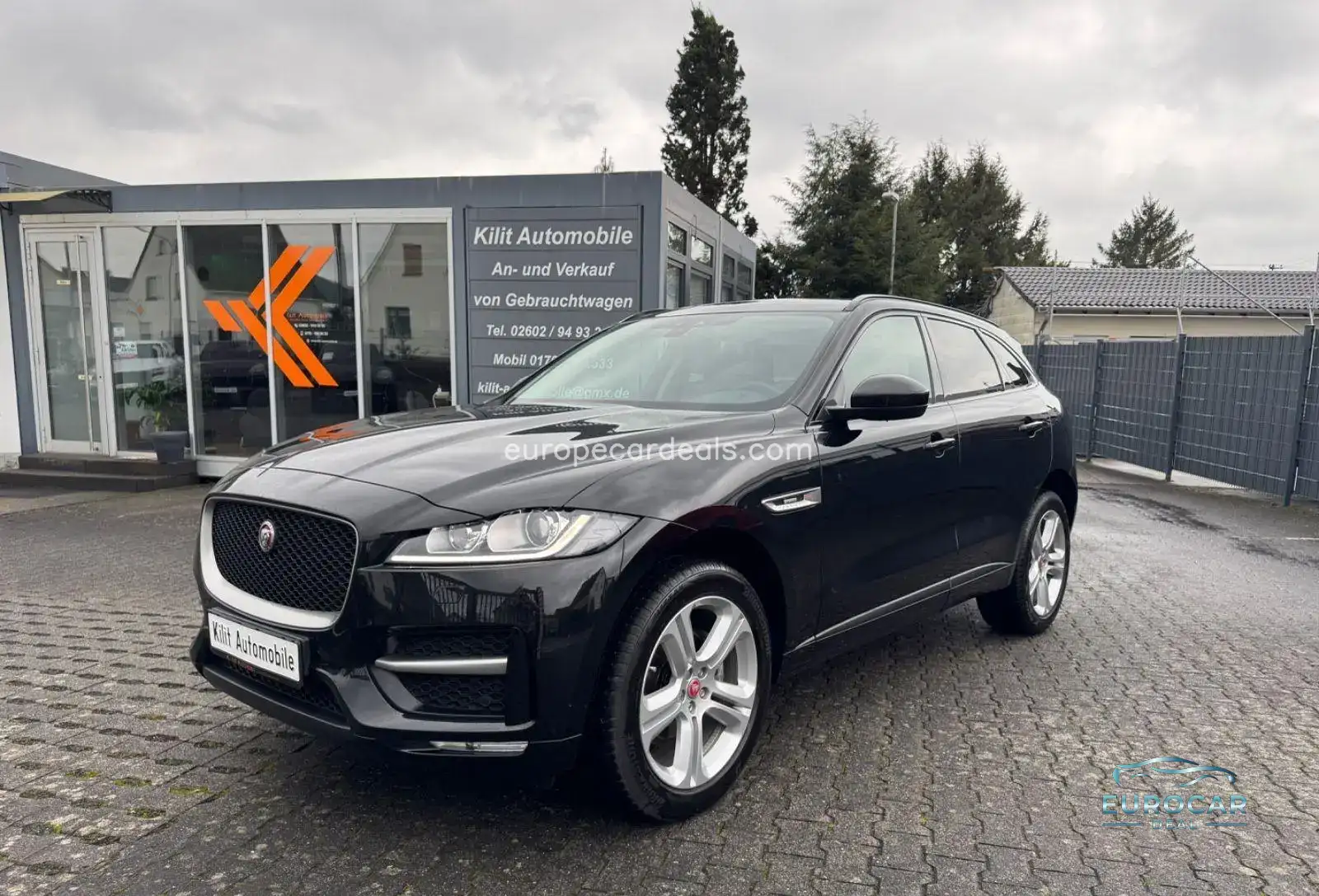 Jaguar F-Pace
