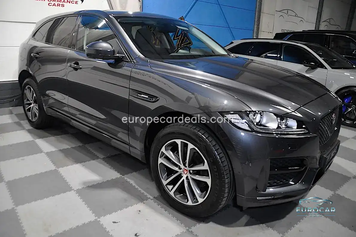 Jaguar F-Pace