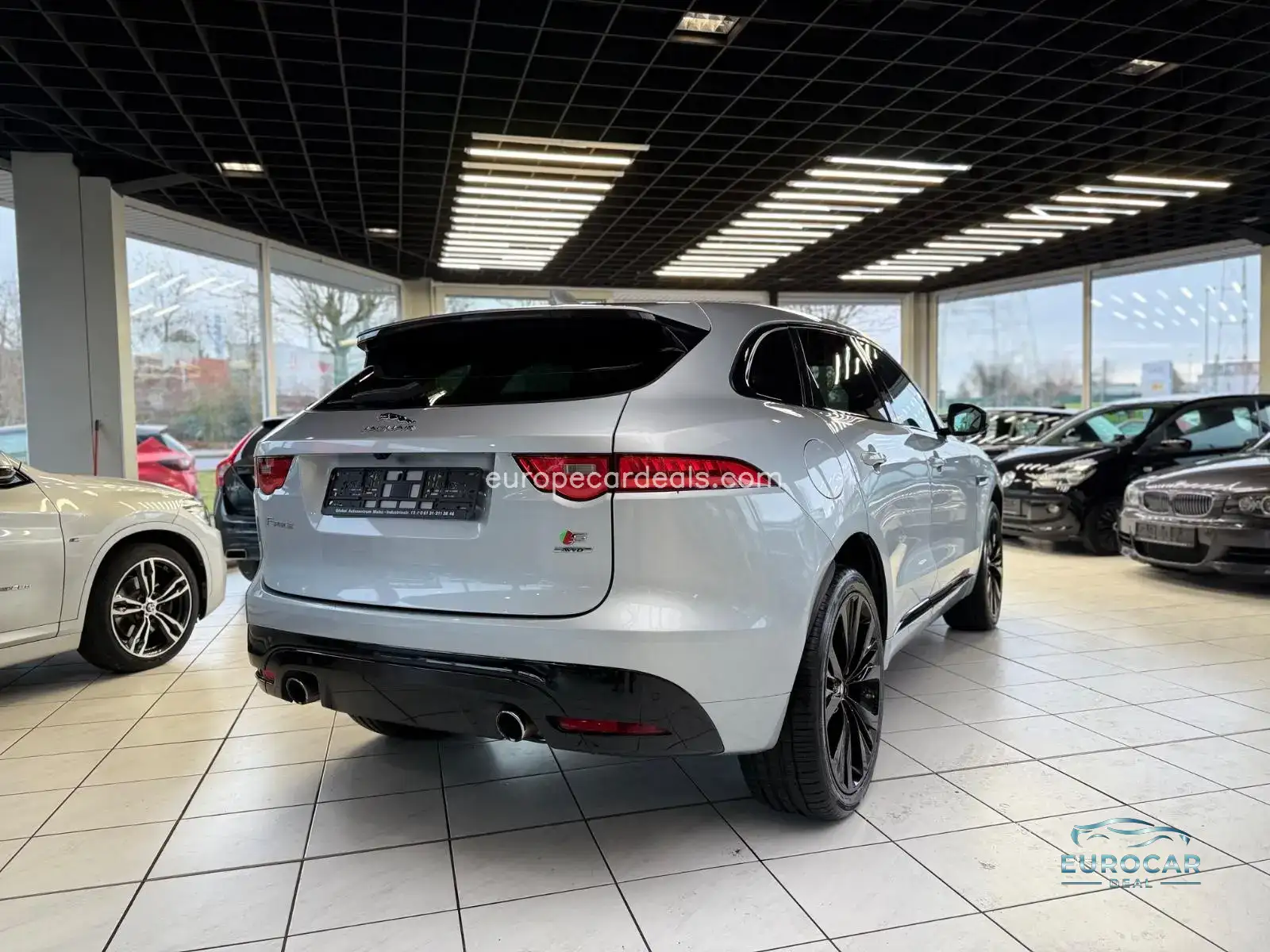 Jaguar F-Pace